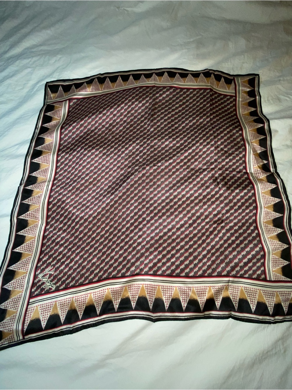 Kenyo vintage Geometric Pattern scarf- Brown/Cream
